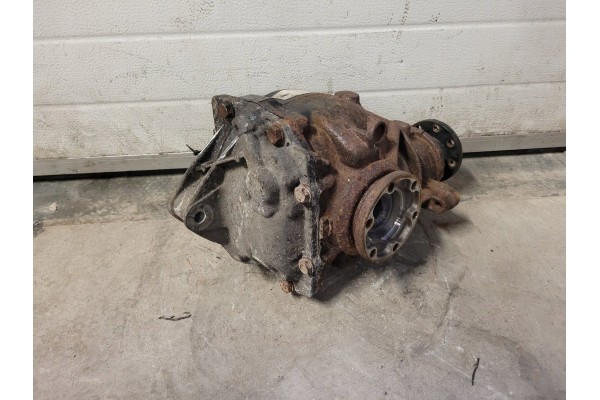 Complete differential BMW X3 E83 3310 7535120 3 07 Part manufacturer BMW OE