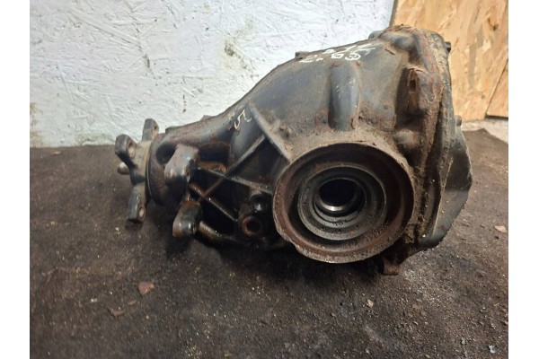 Rear differential Mercedes Benz E W211 A2303511808 Installation side multipurpose