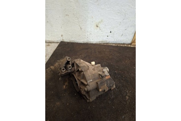 Front differential Mercedes Benz E W211 A2203350004 Part manufacturer Mercedes Benz OE