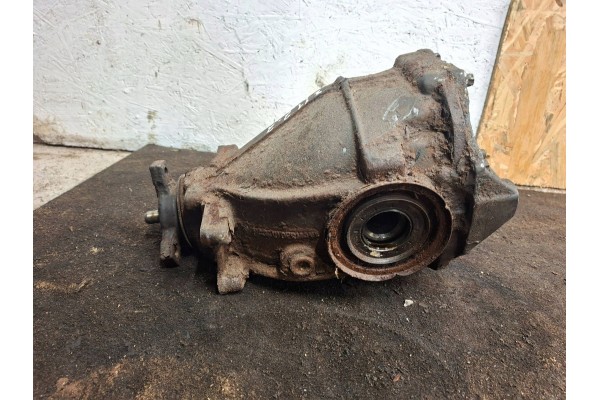 Diferencial trasero Mercedes-Benz E W211 A2303511108