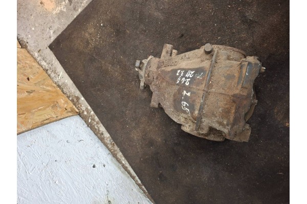 Rear differential Mercedes Benz E W211 A2303510508 Installation side multipurpose