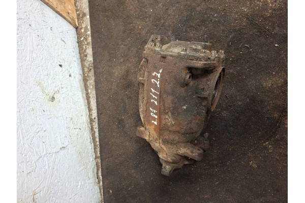 Rear differential Mercedes Benz E W211 A2303511108 Installation side multipurpose