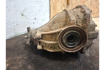Rear differential Mercedes Benz E W211 A2303510508 Car type passenger cars