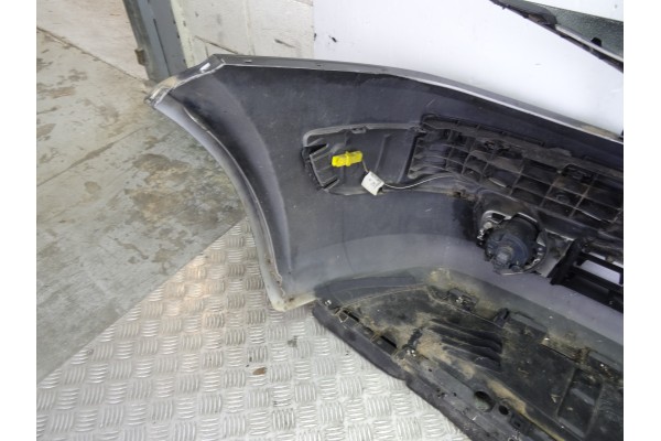 NEGRO PARAGOLPES DELANTERO RENAULT MEGANE II BERLINA 5P Authentique 2005 NEGRO 203123 RENAULT - 5