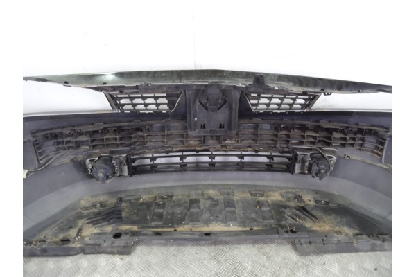 NEGRO PARAGOLPES DELANTERO RENAULT MEGANE II BERLINA 5P Authentique 2005 NEGRO 203123 RENAULT - 6