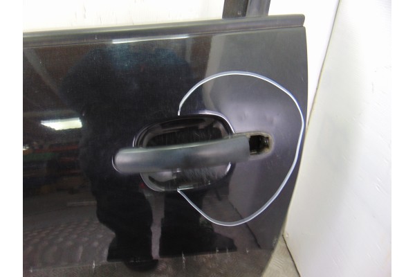 NEGRA PUERTA DELANTERA IZQUIERDA SEAT IBIZA BERLINA (6J5)
