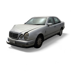 MERCEDES-BENZ CLASE E (BM 210) BERLINA 300 Turbodiesel (210.025)
