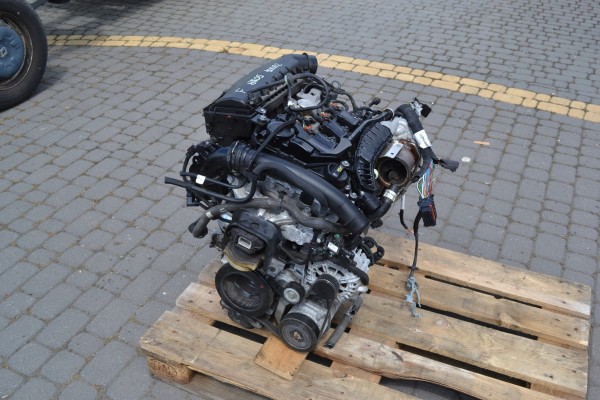 Engine complete 10XVA2 Citroen C4 HN05 1 2 THP Catalog number of the part HN05 Silnik kompletny 10XVA2 Citroen C4 HN05 1 2 THP