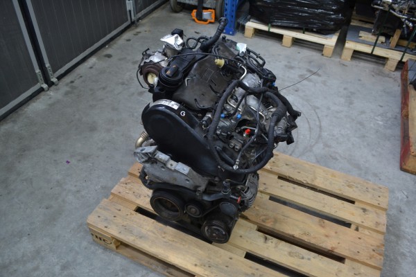 ENGINE COMPLETE INJECTION TURBO VW GOLF 2 0 TDI CBD 171tys km 2009r Engine type diesel