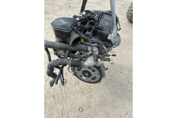 ENGINE Comp MITSUBISHI 4J12 2 4 L OUTLANDER 2016 Part manufacturer Audi OE