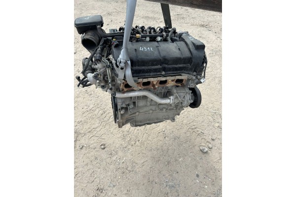 ENGINE Comp MITSUBISHI 4J12 2 4 L OUTLANDER 2016 Car type passenger cars