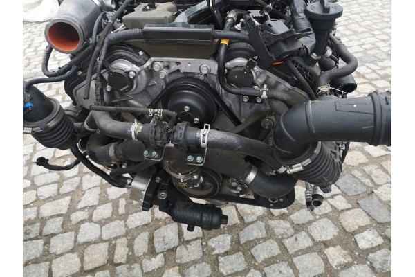 KIA STINGER 3 3 GDI ENGINE COMPLETE G6DP 4WD Engine type petrol