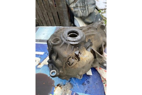 Front reducer MERCEDES BENZ C W204 A2213850108 3 0L diesel 165kW 2008 Catalog number of the part A2213850108