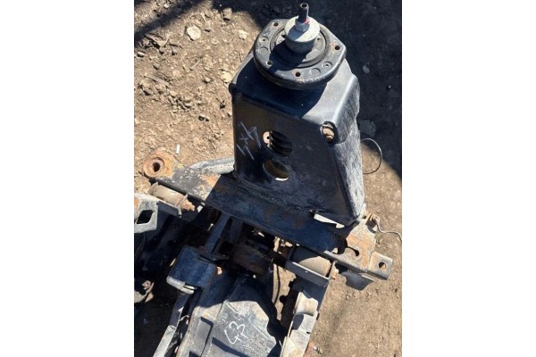 Reductor delantero VW CRAFTER 30-50 Van (2E) B040424000G000Z 2.0L diés
