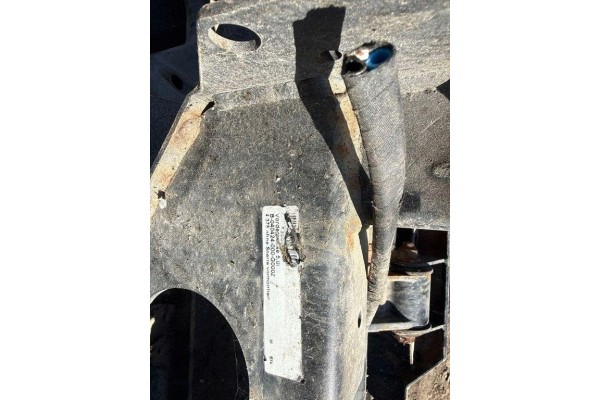Reductor delantero VW CRAFTER 30-50 Van (2E) B040424000G000Z 2.0L diés