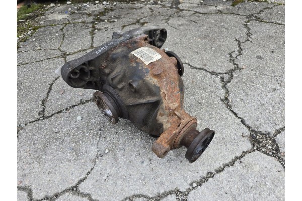 Complete differential BMW 5 E39 3310 7501289 3 38 Catalog number of the part 33107501289