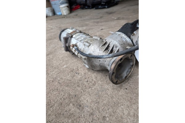 Front differential Mercedes Vito Viano W639 2003 2014 A6393300402 Catalog number of the original A6393300402