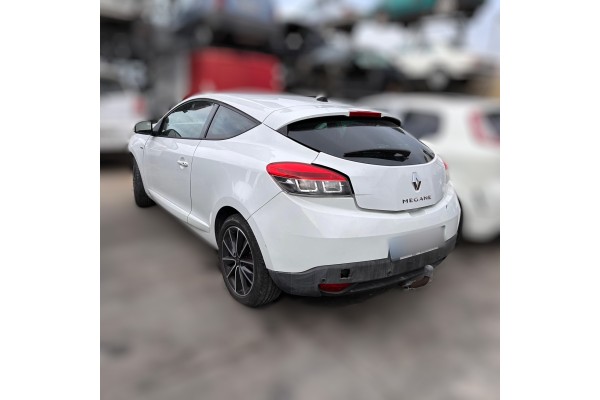 RENAULT MEGANE III COUPE Dynamique