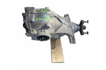 Rear differential BMW Series 5 F10 F11 7 F01 F02 Sedan 7573819 Part manufacturer BMW OE