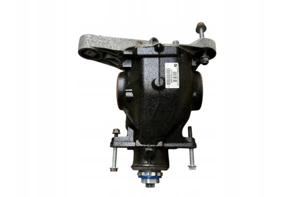BMW X5 Rear Diferential OEM 33109425845 Catalog number of the part LB13668