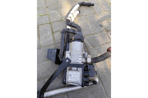 TOYOTA RAV4 IV XA3 WEBASTO PARKING HEATER 9021037E 122R000258 Part manufacturer Toyota OE