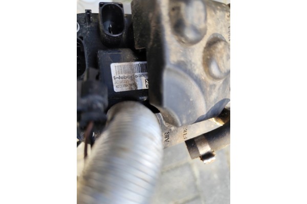 TOYOTA RAV4 IV XA3 WEBASTO PARKING HEATER 9021037E 122R000258 Version European