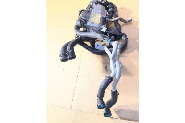 RANGE ROVER VOGUE L405 448DT PARKING HEATER WEBASTO CPLA 18K463 AE Part manufacturer Land Rover OE