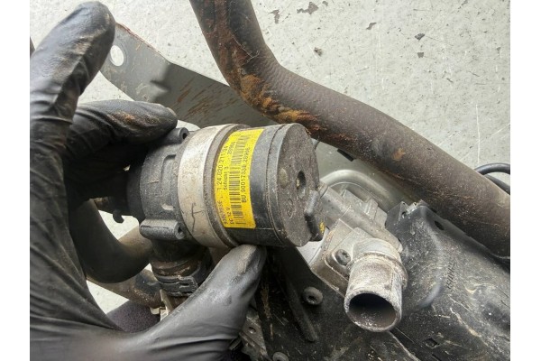 BMW X5 E70 WEBASTO HEATING STOPS 6950313 9010467C Quality of parts according to GVO O original with manufacturer s logo OE