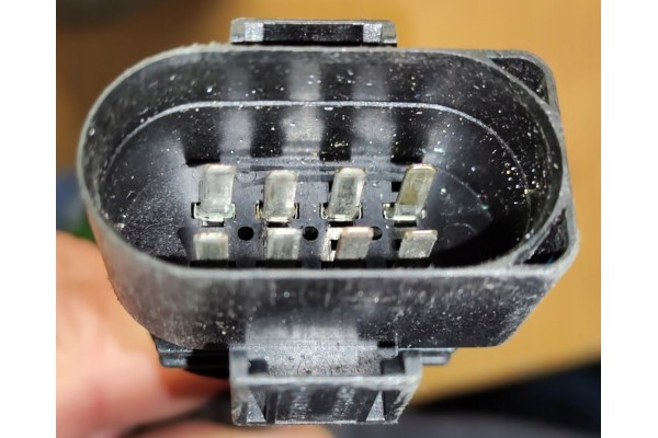 VW Transporter T4 99 2003 2 5TDI Eberspacher D3WZ heater 8pin Quality of parts according to GVO Q original with factory logo OEM