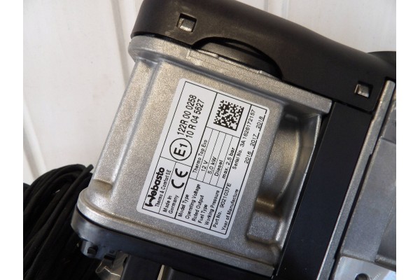 PARKING HEATER WEBASTO THERMO TOP EVO 5 9021037E DIESEL Part manufacturer Mercedes Benz OE