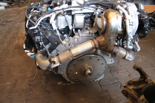 ENGINE COMPLETE AUDI 3 0 TDI 20TYS KM DPY Engine type diesel