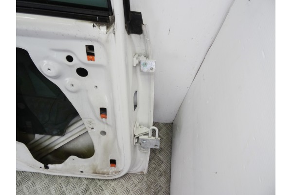 BLANCA PUERTA TRASERA IZQUIERDA SEAT LEON (1P1) Comfort Limited 2007 BLANCA 209958 SEAT - 2