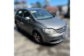 VOLKSWAGEN GOLF PLUS V (5M1) Highline