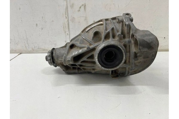 Rear reducer BMW 864792106 3 0L hybrid 2020 Car type passenger cars