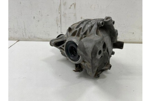 Rear reducer BMW 864792106 3 0L hybrid 2020 Catalog number of substitutes 8647921 7953409