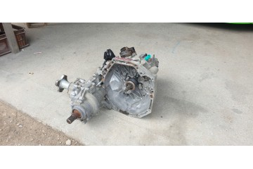 Dacia Duster 1 I 4x4 1 5 dci skrzynia biegow TL8 B 005 TL8B005 Engine type diesel