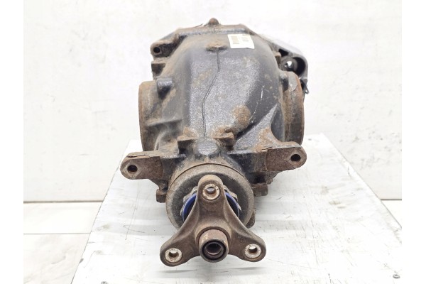 Complete differential BMW 3 F30 F35 F31 3310 7544874 2 56 Product weight with unit packaging 32 61 kg
