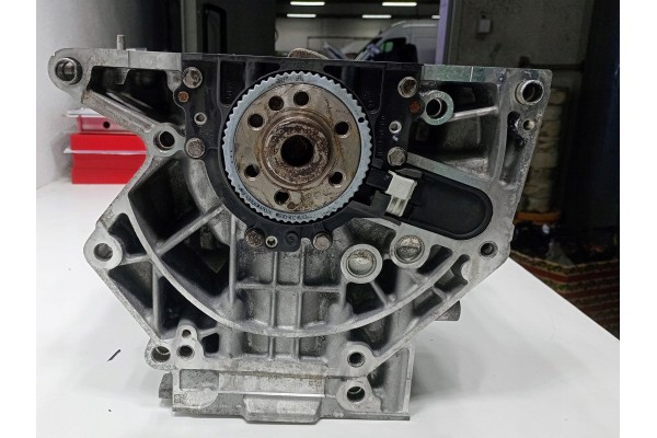 B ENGINE 1 5 TSI SKODA OCTAVIA 2022R 30000KM DAMAGED BUSHING Catalog number of the part brak
