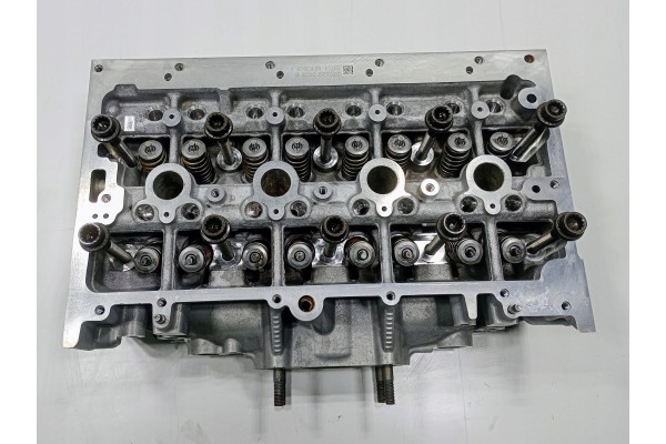 Motor 1.5 TSI Skoda Octavia 2022 con 30000 km - Buje Dañado