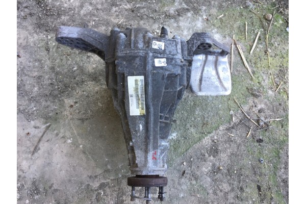 Porsche Macan 95B525015F Complete differentials ORIGINAL T C Quality of parts according to GVO O original with manufacturer s lo