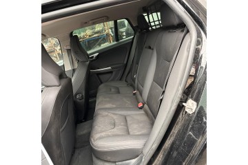 VOLVO V60 FAMILIAR Summum