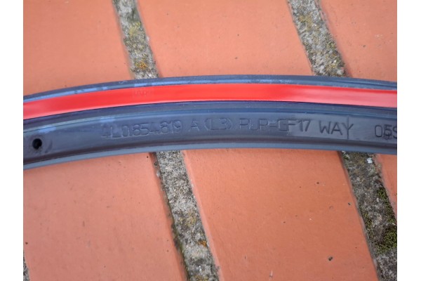 AUDI Q7 4L 07 15 STRIP FENDER ARCH OVERLAY REAR LH ORYG 4L0854819A GRU Part manufacturer Audi OE