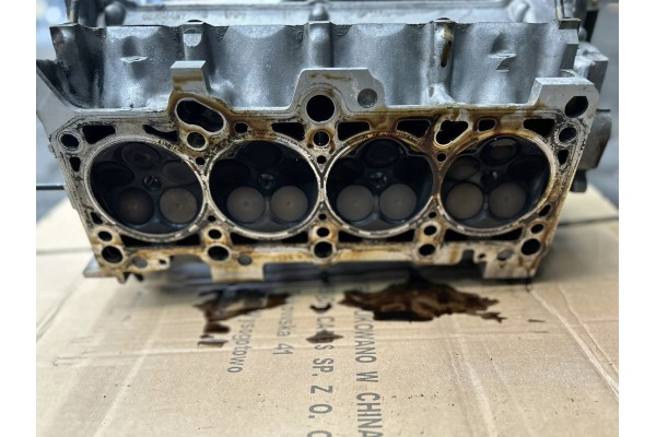 Culata Completa Passat B5 1.8T 20V Canal Ancho AGU ADR con Árboles de 