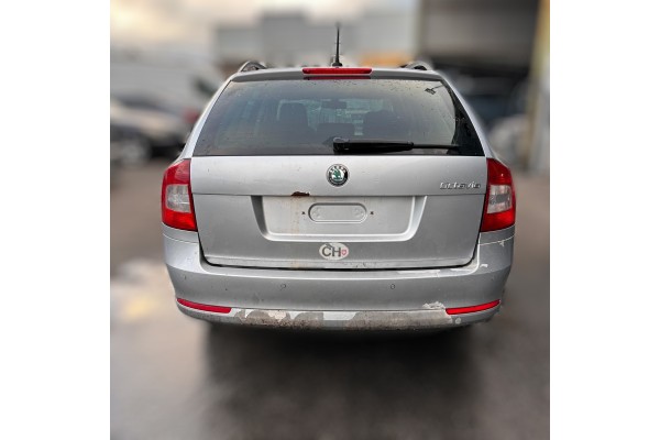SKODA OCTAVIA COMBI (1Z5) Ambition