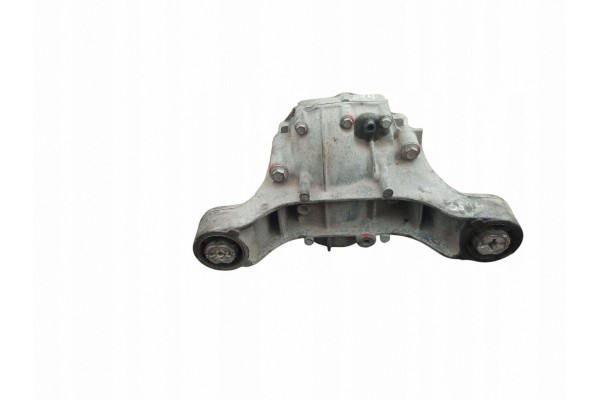 2015 Volkswagen Touareg II Rear differential 4460310157 Catalog number of substitutes 4460310157