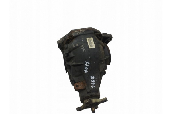 2012 Mercedes Benz CLS C218 X218 Rear differential A2043510508 Car type passenger cars