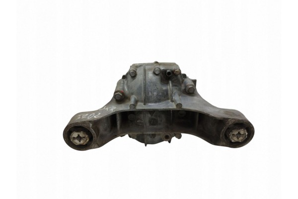 2011 Porsche Cayenne 92A Rear differential 4460310090 Car type 4x4 SUV