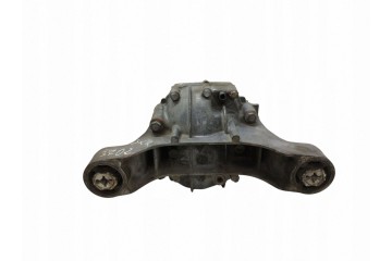 2011 Porsche Cayenne 92A Rear differential 4460310090 Car type 4x4 SUV
