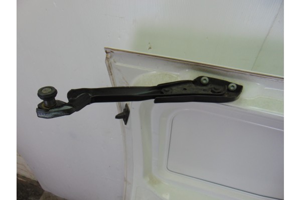 BLANCA PUERTA LATERAL CORREDERA DERECHA CITROEN NEMO Attraction 2015 BLANCA 205339 CITROEN - 5