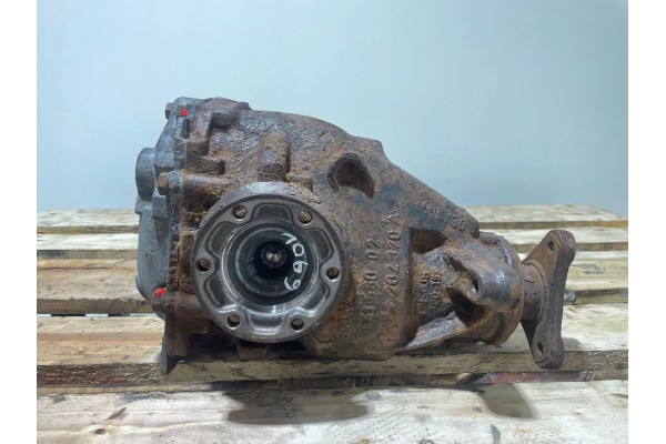 2011 BMW X1 E84 Rear differential 7593215 Car type 4x4 SUV